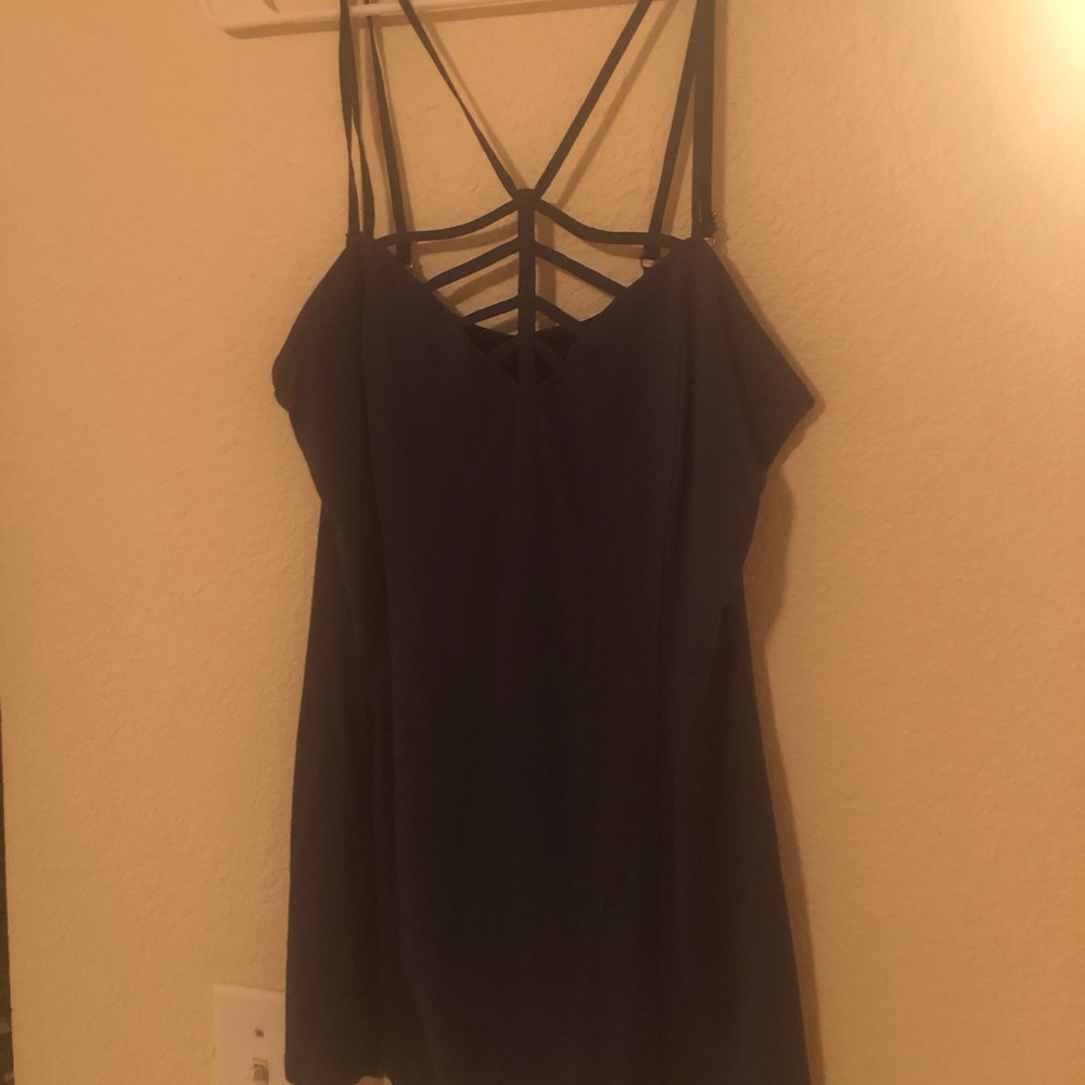 Strappy tank!